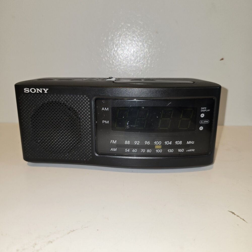 Sony Dream Machine ICF-C740 AM/FM Clock Radio Dual Alarm Digital Display Vintage